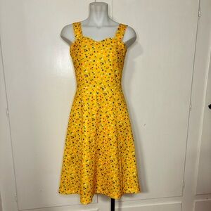 Vintage 70s Yellow Floral Polyester Sleeveless A Line Midi Dress